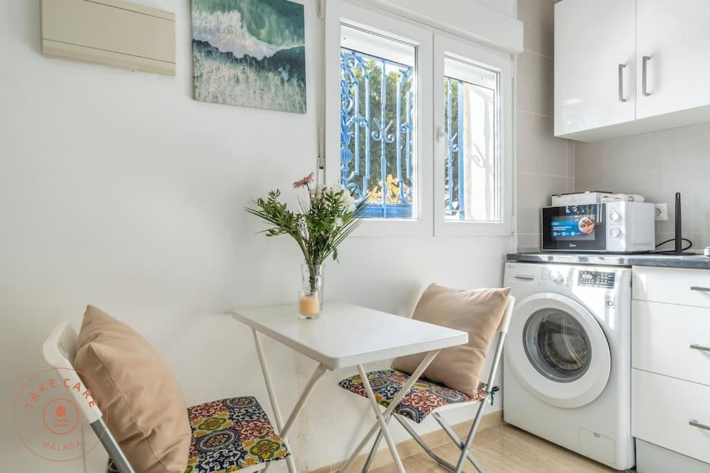 Beachfront Studio, El Palo - Tcm Apartment Malaga