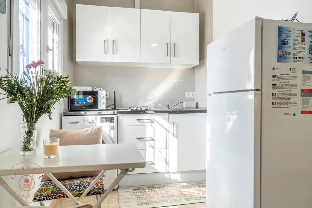 Beachfront Studio, El Palo - Tcm Apartament *